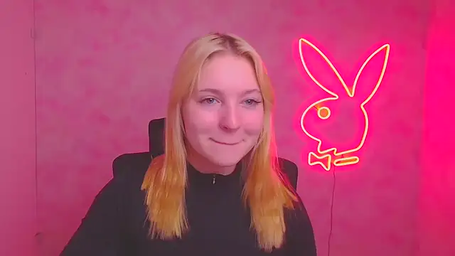 Milka kiss  online show from 10/28/25, 07:12