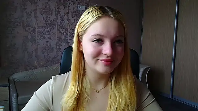 Snapshot of Milka_kiss_ chatting on 04/30/26, 08:53 Milka kiss online show from 04/30/26, 08:53