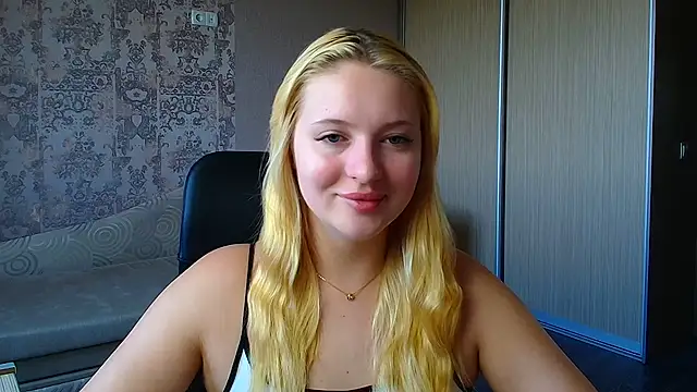 Snapshot of Milka_kiss_ chatting on 07/02/26, 09:26 Milka kiss online show from 07/02/26, 09:26