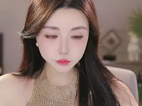 Qiaoqiao  online show from 01/12/26, 04:01