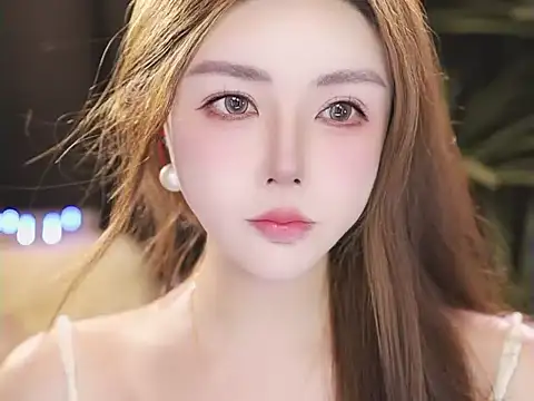 Snapshot of Qiaoqiao_ chatting on 07/15/26, 07:19 Qiaoqiao online show from 07/15/26, 07:19