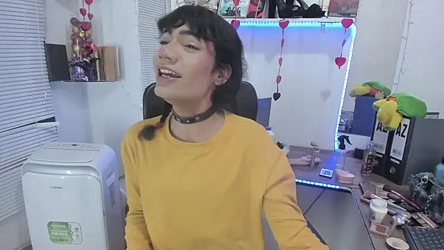 SWEETSAMY39715 online show from 02/18/25, 01:44