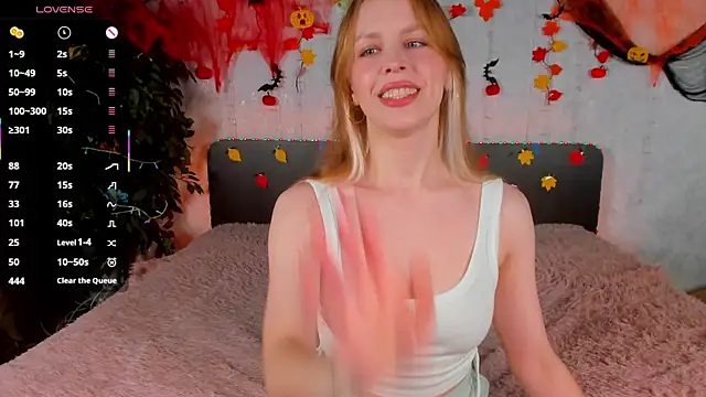  Sandra Tender  online show from 11/05/25, 07:30