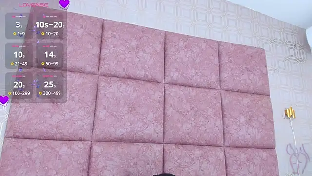 LilitRobins online show from 02/11/25, 09:35