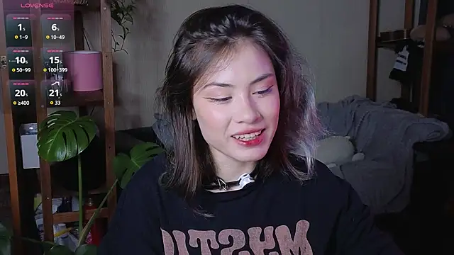 alicekiit online show from 10/13/25, 07:03