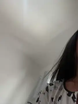 Snapshot of GrlAlice chatting on 02/13/25, 04:50 GrlAlice online show from 02/13/25, 04:50