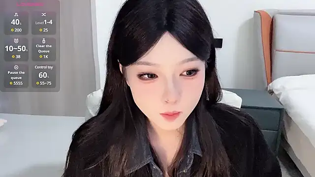 Snapshot of Q-ing chatting on 01/09/25, 06:48 Q-ing online show from 01/09/25, 06:48