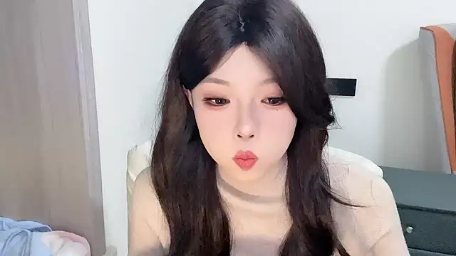 Snapshot of Q-ing chatting on 02/11/25, 01:09 Q-ing online show from 02/11/25, 01:09