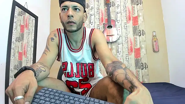 Snapshot of Andrey_u92 chatting on 02/16/25, 12:41 Andrey u92 online show from 02/16/25, 12:41