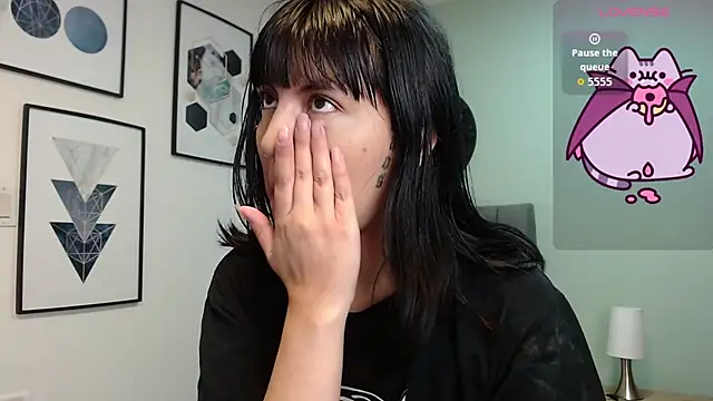 amy adams1 online show from 02/12/26, 04:29