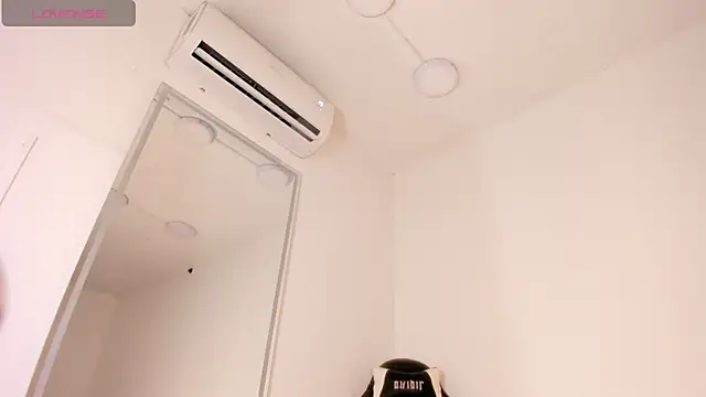 vera candella online show from 11/08/25, 12:05