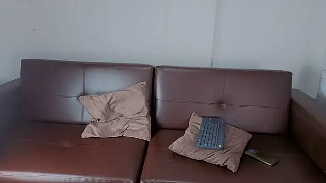 Mariana Lu online show from 02/12/26, 09:48