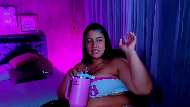 Snapshot of Xisu_ chatting on 01/31/25, 10:10 Xisu online show from 01/31/25, 10:10