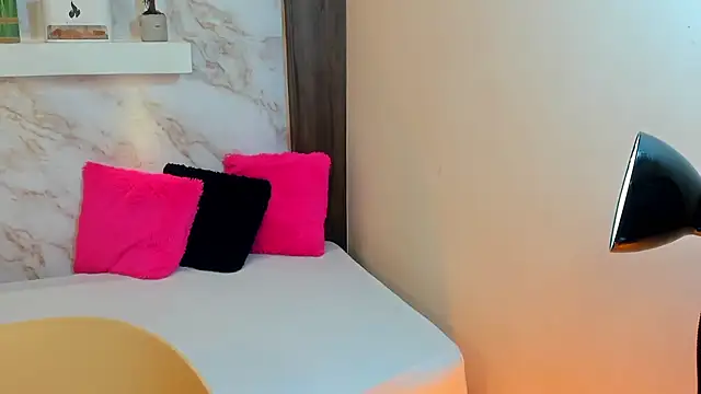 AmyBarton02 online show from 01/13/26, 07:41