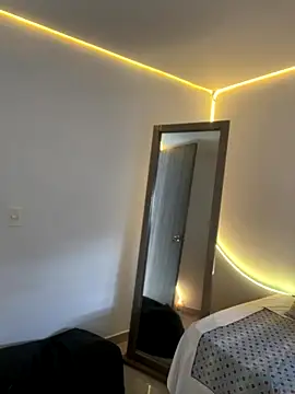 AmmyCollinsW online show from 09/29/25, 08:57