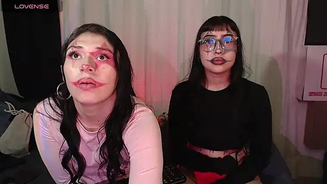 Snapshot of Cintya_Kros chatting on 10/24/25, 11:56 Cintya Kros online show from 10/24/25, 11:56