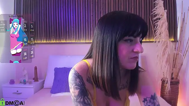 Liz grey  online show from 03/20/26, 08:25