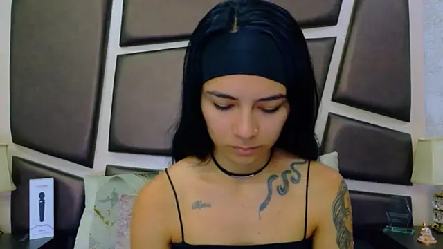 Snapshot of NicoleEsposito chatting on 07/07/26, 12:42 NicoleEsposito online show from 07/07/26, 12:42