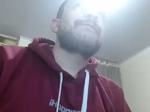 Snapshot of camiloking1720 chatting on 01/26/25, 04:20 camiloking1720 online show from 01/26/25, 04:20