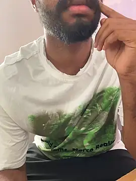 hardfukr0088 online show from 12/18/24, 06:43