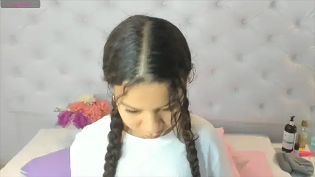 brithany rousee online show from 12/02/24, 10:23