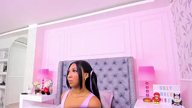 HaileeRoberts online show from 03/04/25, 12:12