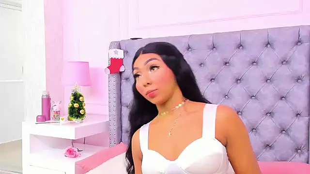 HaileeRoberts online show from 11/27/25, 12:18