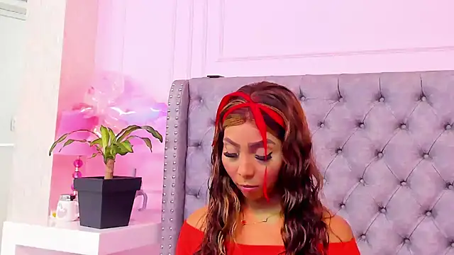 HaileeRoberts online show from 03/15/26, 01:06