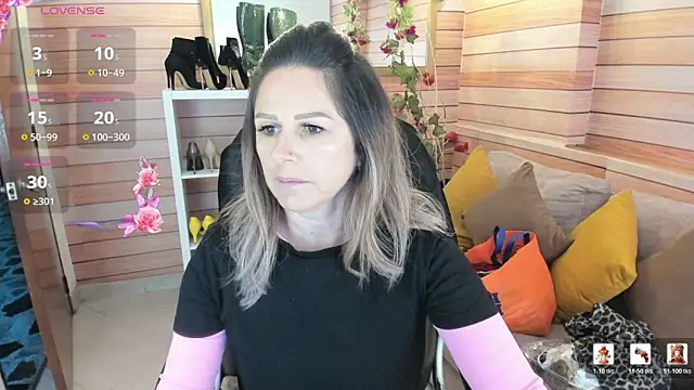 Victoria collins 1 online show from 04/26/26, 10:57