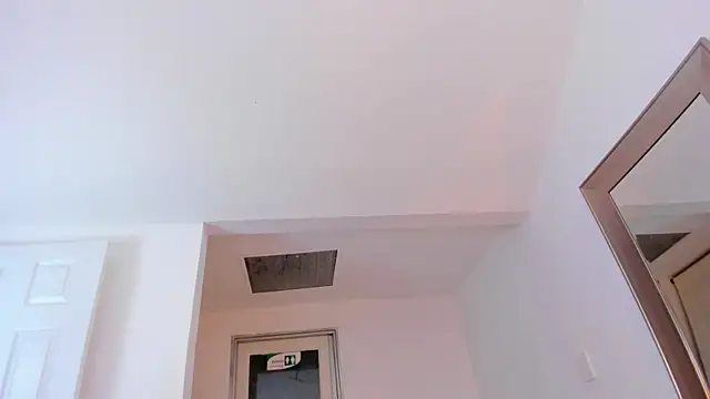 Konny May online show from 10/22/25, 12:33