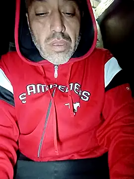 rodrig6987 1 online show from 09/12/25, 03:28