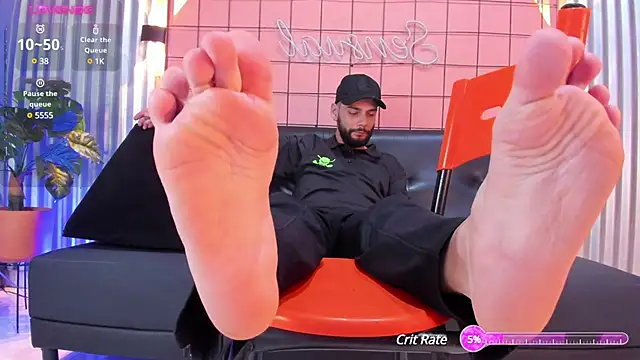 Snapshot of antony_bigdick_ chatting on 02/23/25, 01:35 antony bigdick  online show from 02/23/25, 01:35