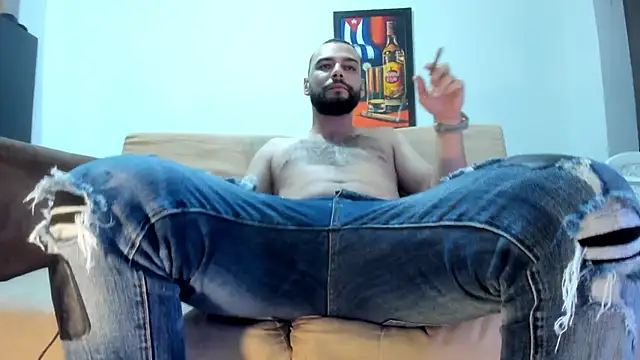 Snapshot of antony_bigdick_ chatting on 09/28/25, 01:44 antony bigdick  online show from 09/28/25, 01:44