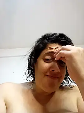 Snapshot of Sole_Love chatting on 01/31/25, 01:34 Sole Love online show from 01/31/25, 01:34