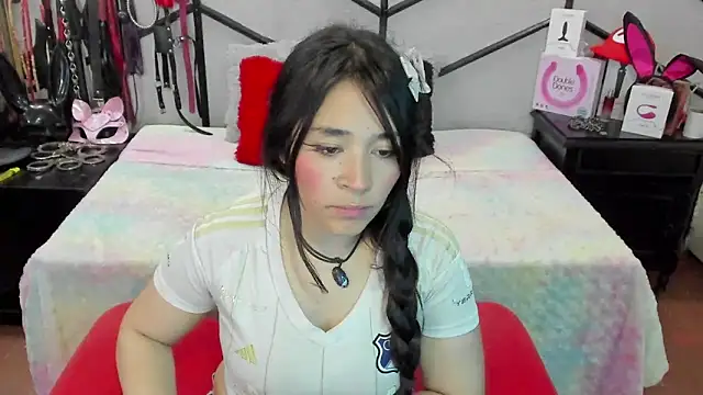 AlanaLuck online show from 02/09/26, 07:29