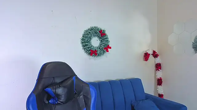 Demitryo online show from 12/17/25, 04:18