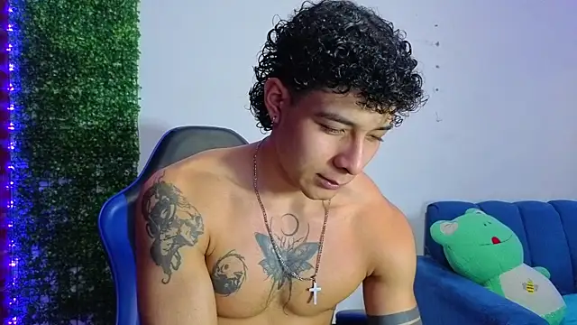 Demitryo online show from 04/16/26, 04:57