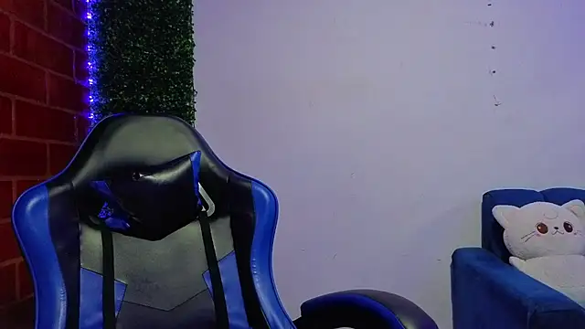 Demitryo online show from 04/23/26, 11:51