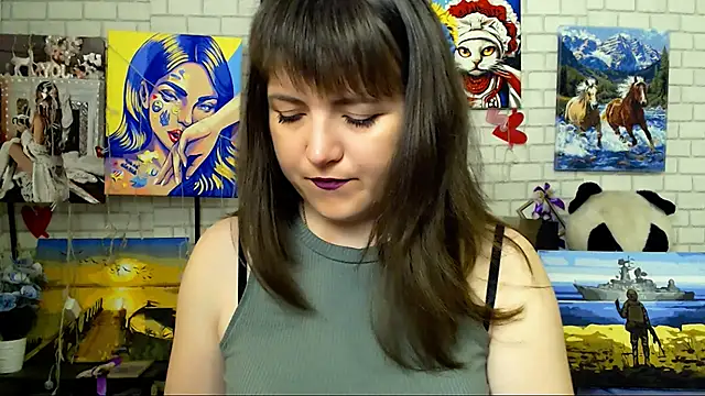 Darina M  online show from 04/15/26, 04:30