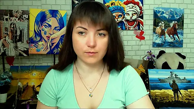 Darina M  online show from 04/21/26, 03:35