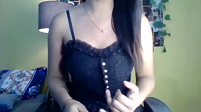 Snapshot of Nicole-wallace chatting on 01/14/25, 05:51 Nicole-wallace online show from 01/14/25, 05:51