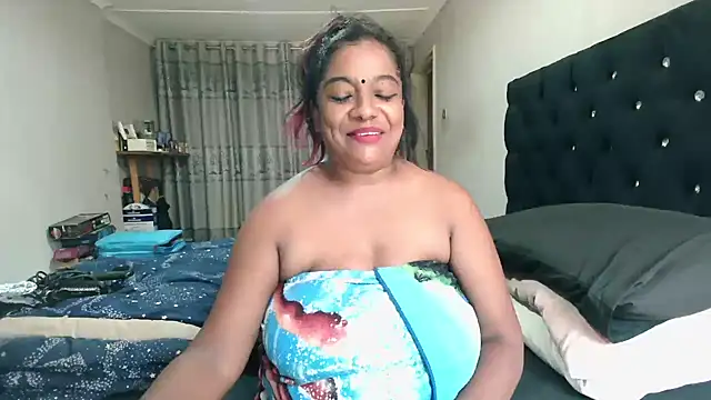 Indianmayaxoxo online show from 02/07/26, 08:40