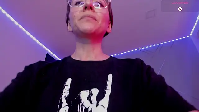 Ich Bin Julia online show from 02/28/25, 03:04