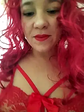 Snapshot of ELEKTRA_LUXURY chatting on 02/14/25, 02:54 ELEKTRA LUXURY online show from 02/14/25, 02:54