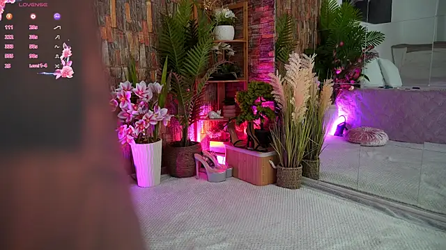 EmilyHudsson 1 online show from 09/22/25, 05:37