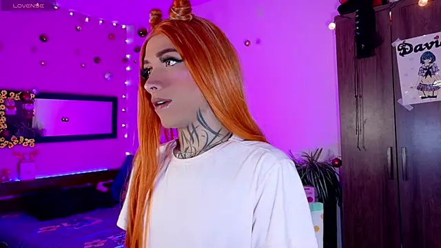 Snapshot of Micaela_Rangel chatting on 12/14/25, 05:13 Micaela Rangel online show from 12/14/25, 05:13