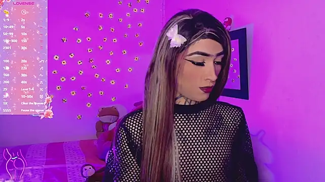 Snapshot of Micaela_Rangel chatting on 02/19/26, 04:19 Micaela Rangel online show from 02/19/26, 04:19