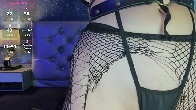 Snapshot of Kallen_kozuky chatting on 10/28/25, 09:39 Kallen kozuky online show from 10/28/25, 09:39