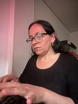 Freya Artemisa online show from 02/18/26, 07:10