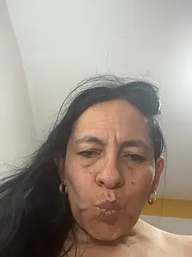 Freya Artemisa online show from 03/08/26, 02:04